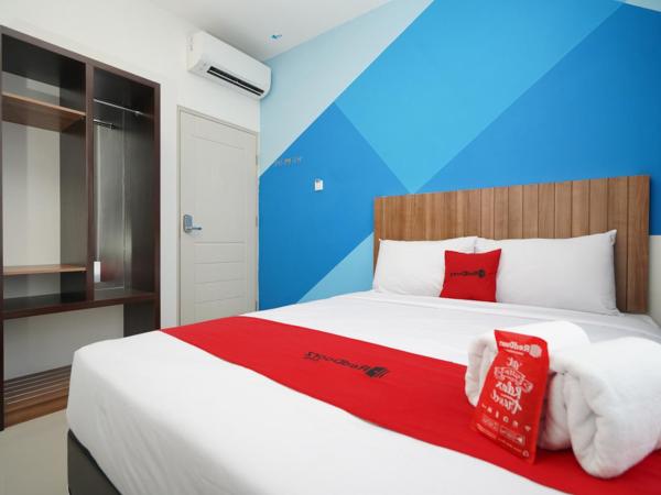 RedDoorz Plus @ Terban Residence : photo 3 de la chambre chambre double
