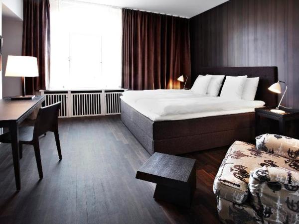 First Hotel Grand : photo 1 de la chambre room #17480114