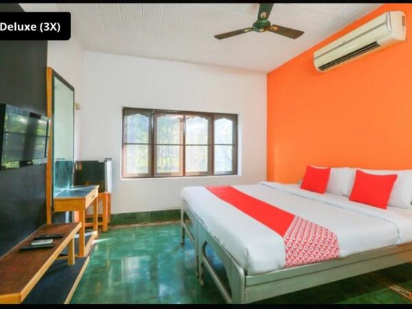 Sugam Resort & Convention Centre : photo 5 de la chambre chambre deluxe