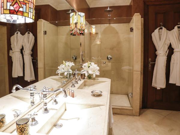 Hôtel particulier Le DOGE - Relais & Châteaux : photo 1 de la chambre chambre double exécutive