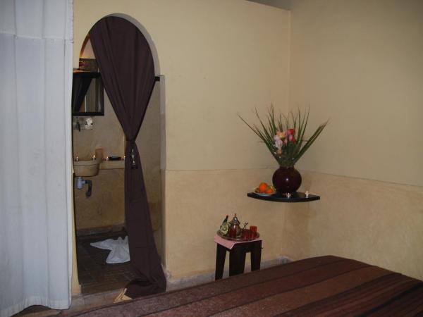 Riad des Etoiles : photo 5 de la chambre chambre double standard yasmine
