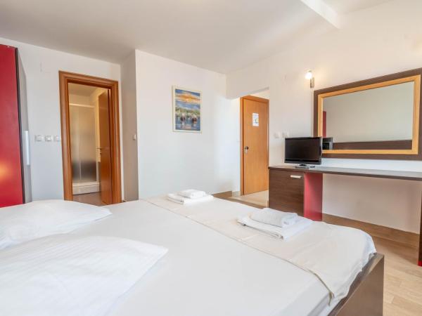 Pansion Epetium : photo 2 de la chambre studio (2 adultes)