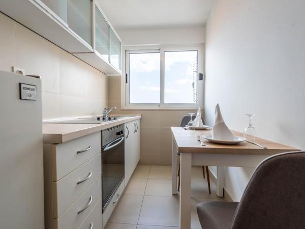 Pansion Epetium : photo 5 de la chambre studio (2 adultes)