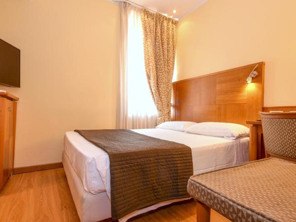 Hotel Master : photo 1 de la chambre chambre simple standard
