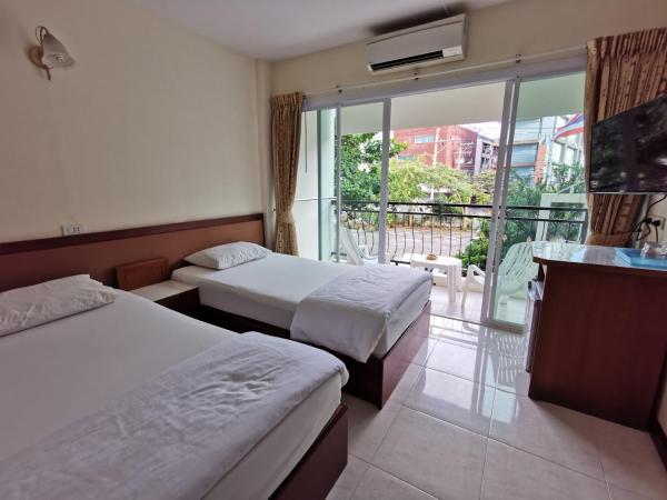 Subhamitra Hotel Hua Hin-SHA Certified : photo 10 de la chambre chambre lits jumeaux standard