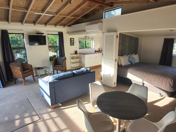 Accent On Taupo Motor Lodge : photo 3 de la chambre cottage - dog friendly