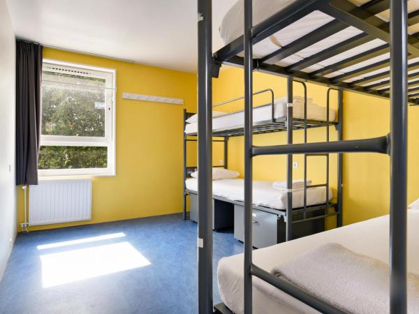 Hans Brinker Hostel Amsterdam : photo 1 de la chambre dortoir mixte de 4 lits