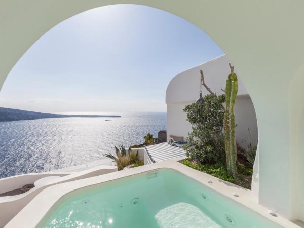 Spitia Santorini Villa Collection : photo 2 de la chambre maison troglodyte - vue sur coucher du soleil