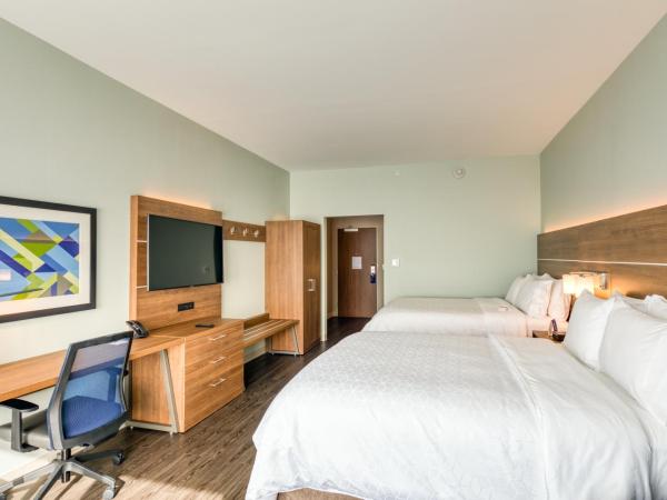 Holiday Inn Express & Suites - Charlotte - South End, an IHG Hotel : photo 4 de la chambre suite 2 chambres avec lits queen-size