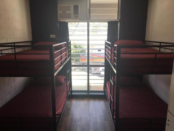 Youth Shack Backpackers Darwin : photo 7 de la chambre lit dans dortoir mixte de 4 lits (réservé aux 18-35 ans)