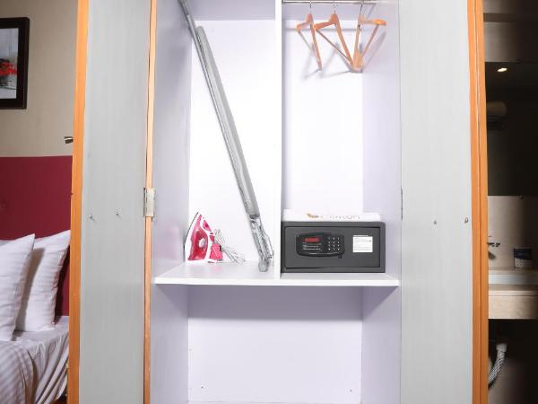 Hotel Cliffton : photo 2 de la chambre chambre lit king-size deluxe