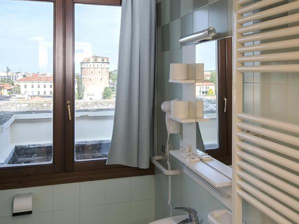 Casa Al Carmine : photo 4 de la chambre chambre quadruple