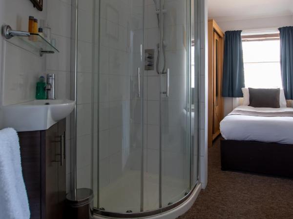 New Steine Hotel - B&B : photo 3 de la chambre chambre simple avec salle de bains commune