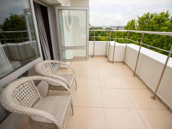 THE GREEN HOTEL : photo 4 de la chambre suite avec terrasse