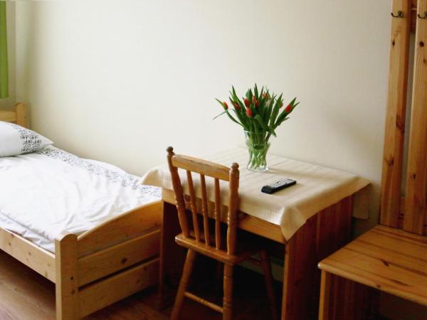 Hostel Rest : photo 1 de la chambre chambre triple confort