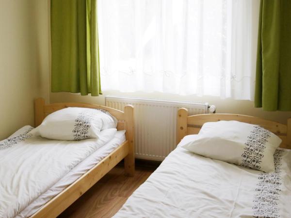 Hostel Rest : photo 4 de la chambre chambre triple confort