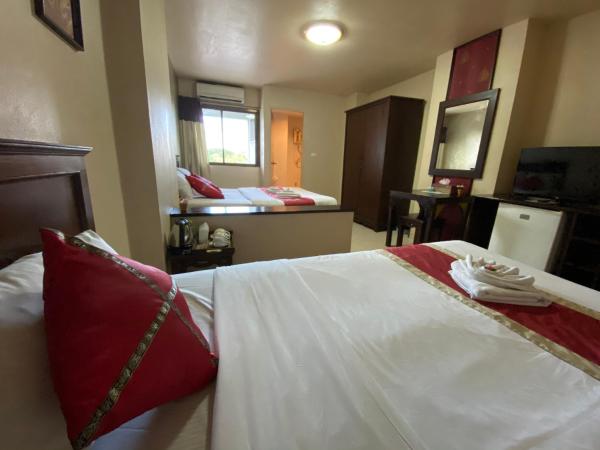 Noble Place Chiangmai : photo 6 de la chambre chambre triple supérieure