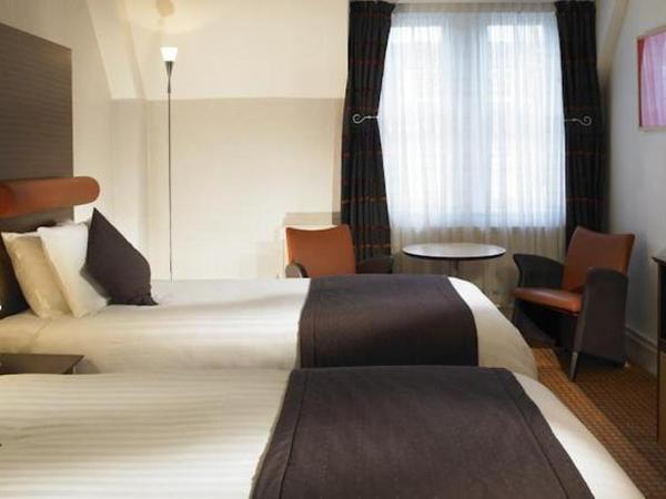 The Angel Hotel : photo 1 de la chambre room #10017238