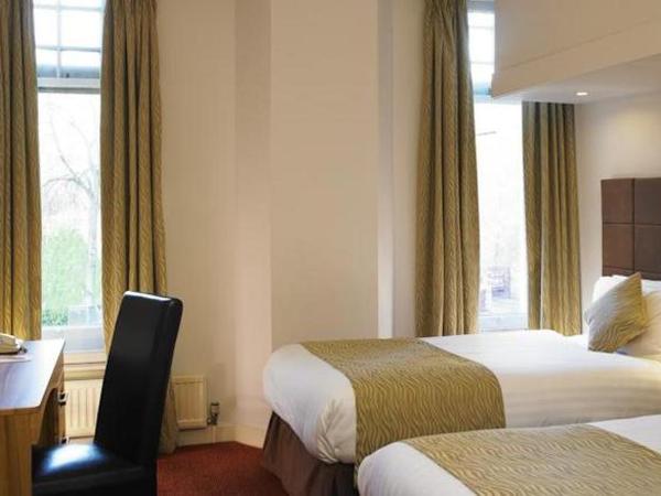 The Angel Hotel : photo 2 de la chambre room #10017238