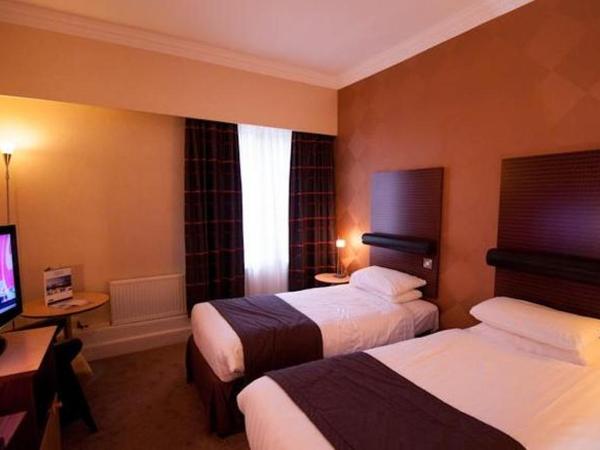 The Angel Hotel : photo 4 de la chambre room #10017238