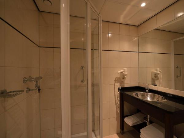 Best Western Dam Square Inn : photo 6 de la chambre chambre lits jumeaux