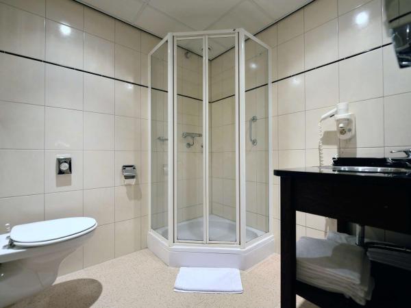 Best Western Dam Square Inn : photo 5 de la chambre chambre lits jumeaux