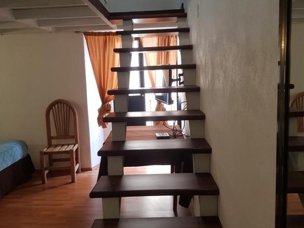 Hotel Meson Mariano Matamoros : photo 1 de la chambre studio familial