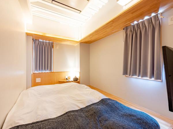 plat hostel keikyu asakusa station : photo 4 de la chambre chambre double supérieure