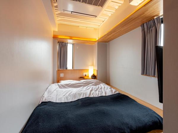 plat hostel keikyu asakusa station : photo 3 de la chambre chambre double supérieure