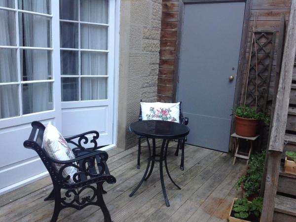 A Room in the City - West : photo 2 de la chambre deluxe king room with spa tub (room only)