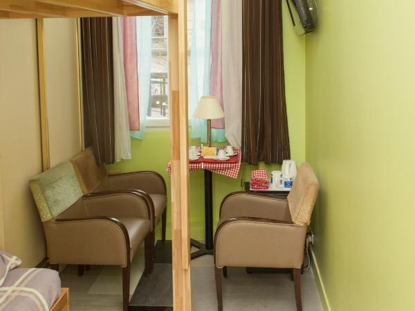 Club246 Paris Saint Martin : photo 9 de la chambre chambre quadruple confort