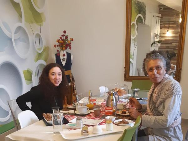 Patrick&Pierre Bed and Breakfast Nîmes : photo 9 de la chambre chambre double avec salle de bains privative extérieure