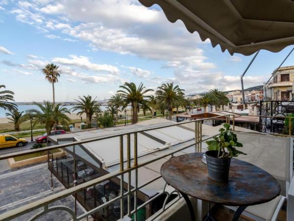 Smaragdi Boutique Hotel : photo 1 de la chambre chambre de luxe - vue sur mer - en duplex