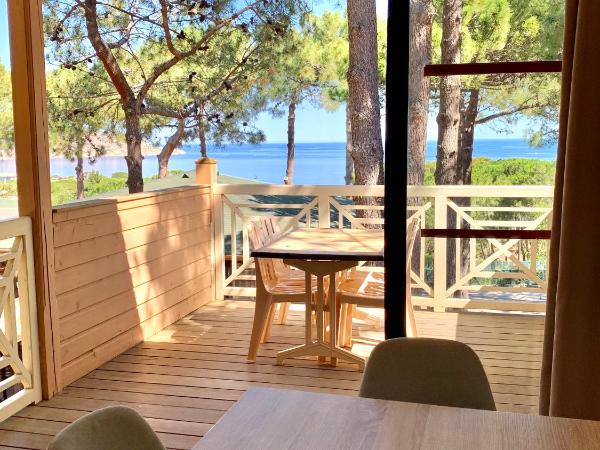 Résidence Les Pins : photo 3 de la chambre appartement confort (2 personnes)