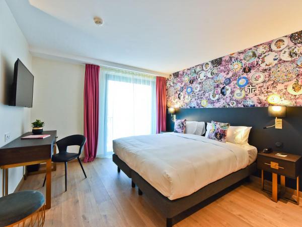 Hôtel La Villa Port d'Antibes & Spa : photo 6 de la chambre chambre triple prestige