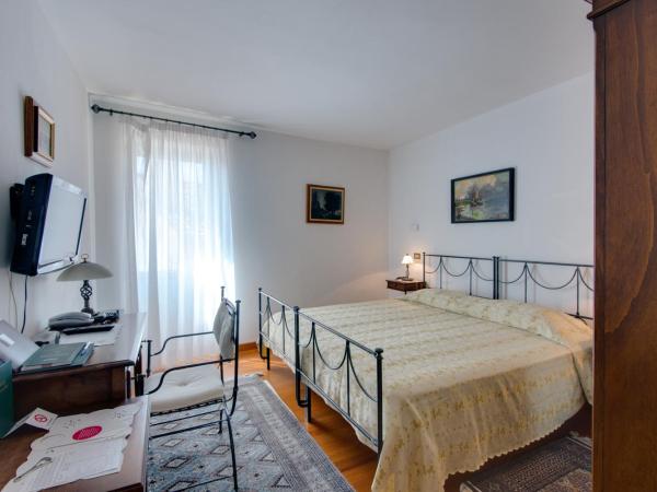 Villa Tuttorotto : photo 5 de la chambre chambre double - vue sur mer