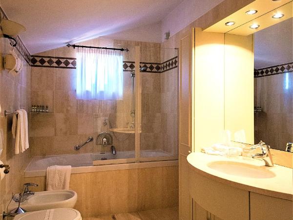 Villa Tuttorotto : photo 6 de la chambre chambre double - vue sur mer