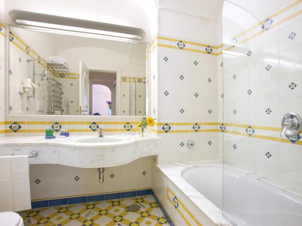 Grand Hotel La Favorita : photo 3 de la chambre chambre double ou lits jumeaux Économique