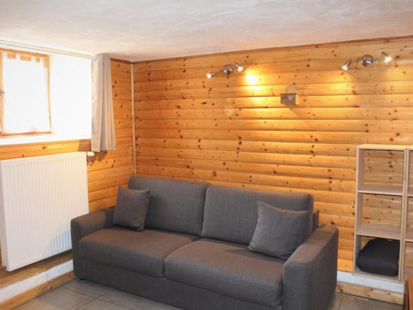 LA JARBELLE - Gîte et Spa : photo 2 de la chambre studio familial