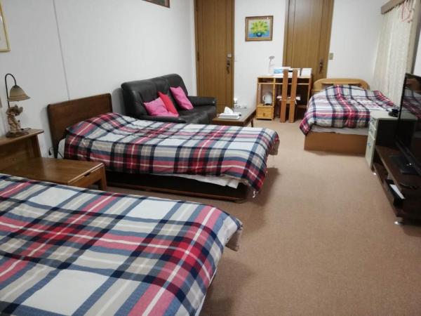 Hotel Otani : photo 1 de la chambre chambre triple