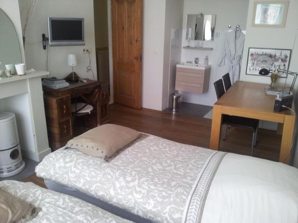 Cessinas : photo 3 de la chambre chambre lits jumeaux standard