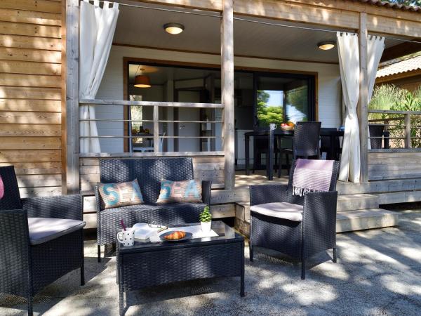 Résidence & Hotel U Livanti ECOLABEL : photo 4 de la chambre chalet familial