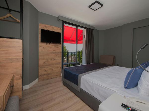 Pure Blanche Hotel : photo 2 de la chambre chambre double deluxe - vue sur mer