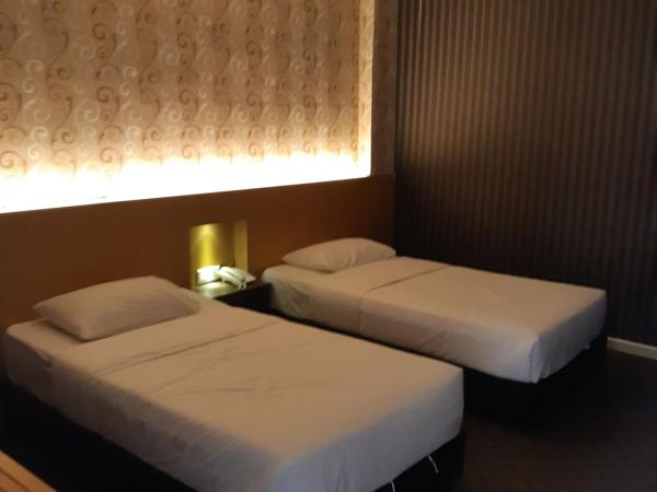 Grandeur Hotel And Spa : photo 4 de la chambre chambre double deluxe