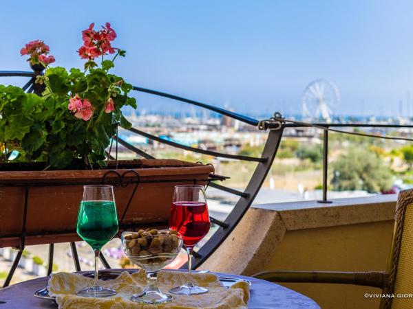 Hotel River fronte mare con piscina : photo 4 de la chambre chambre double - vue sur mer