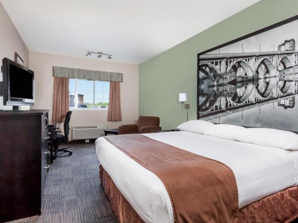 Super 8 by Wyndham Saskatoon Near Saskatoon Airport : photo 5 de la chambre chambre lit king-size - non-fumeurs