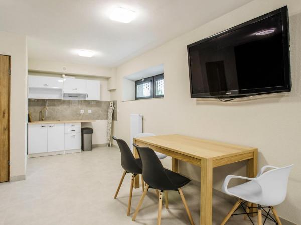 Bema Rooms : photo 7 de la chambre chambre quadruple