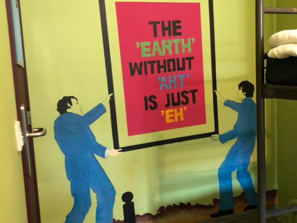 Antwerp City Hostel : photo 2 de la chambre lit dans dortoir mixte de 6 lits