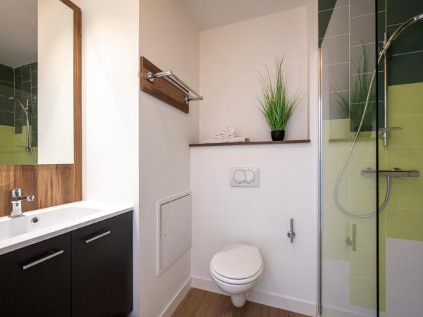 ATHOME RESIDENCE ET SPA : photo 8 de la chambre studio supérieur