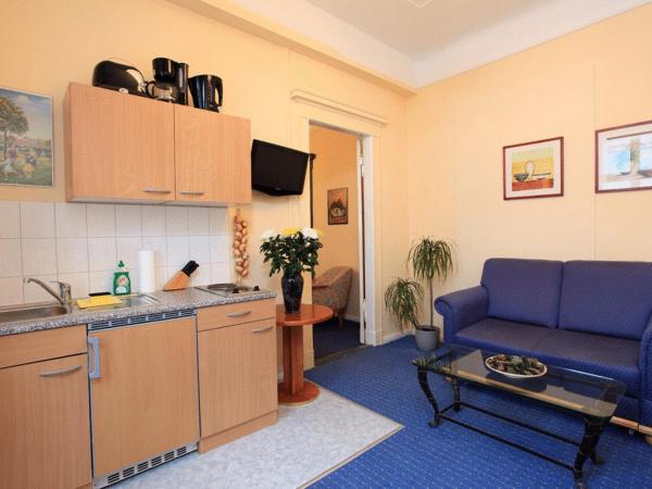 Hotel Central Inn am Hauptbahnhof Pension : photo 5 de la chambre appartement 2 pièces